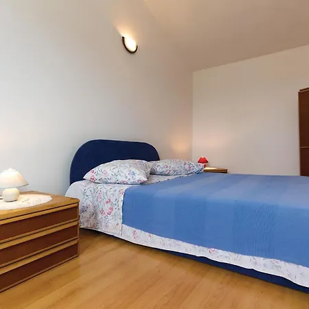 Amazing In With House Sea View Apartment