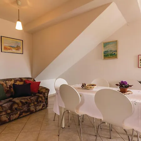 Amazing In With House Sea View Apartment Pula