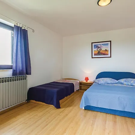 Amazing In With House Sea View Apartment *