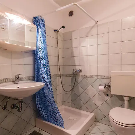 Amazing In With House Sea View Apartment Pula