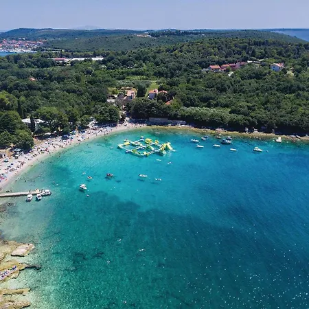 Amazing In With House Sea View Apartment Pula