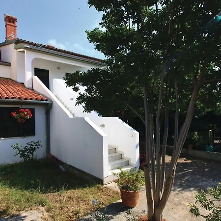 Amazing In With House Sea View Apartment Pula